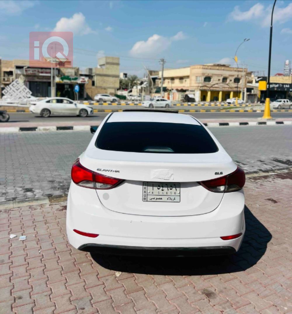 هیوندای ئەلەنترا
